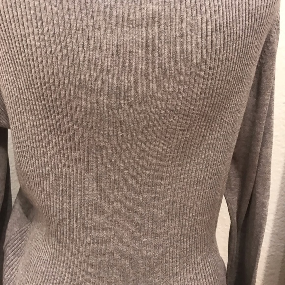 CAbi Cardigan grey with black lace detail sz small - Picture 6 of 8